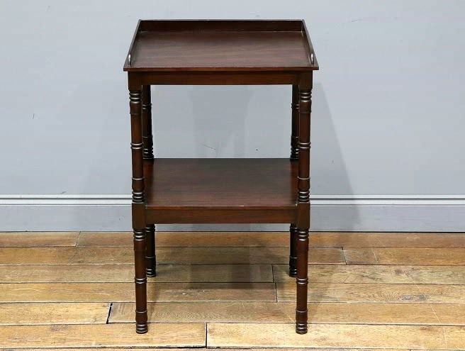 オケージョナルテーブル