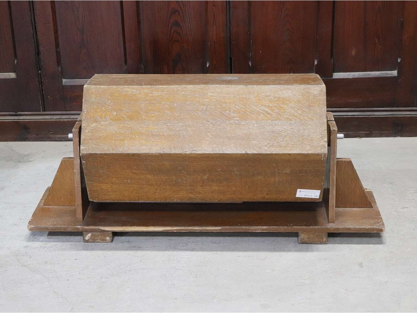 ロトリーマシン（抽選器）