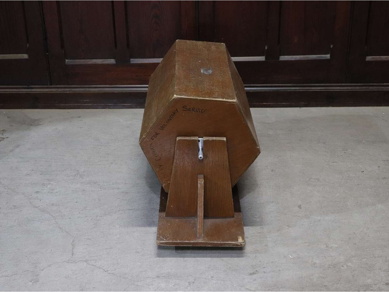 ロトリーマシン（抽選器）