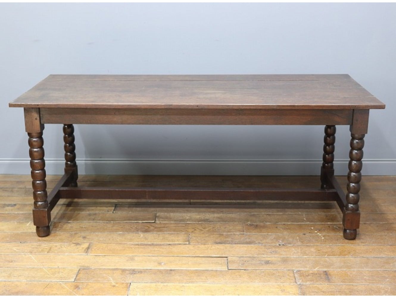 ダイニングテーブル