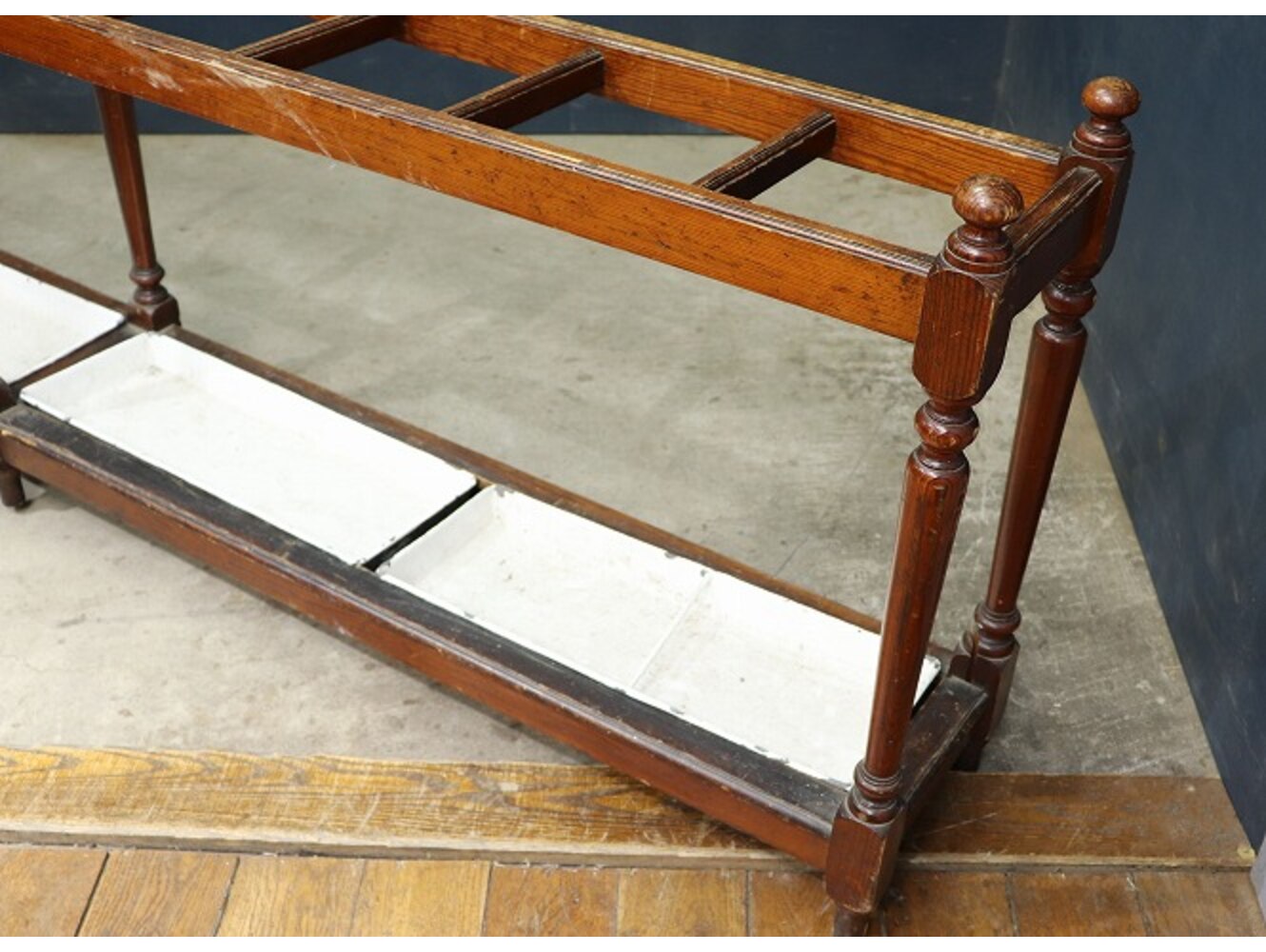 スティックスタンド