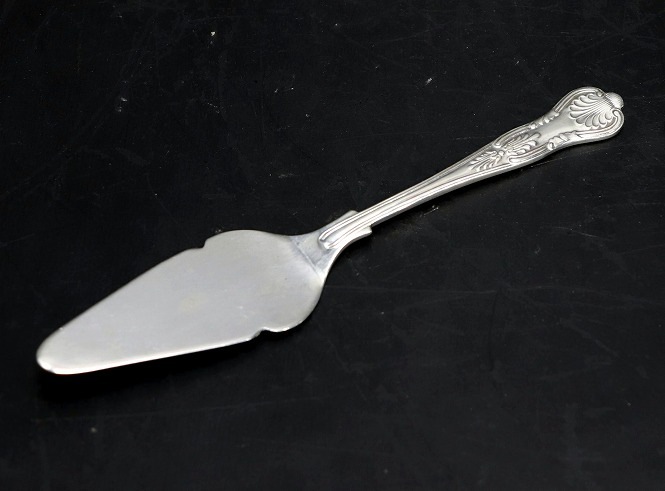 ケーキサーバー