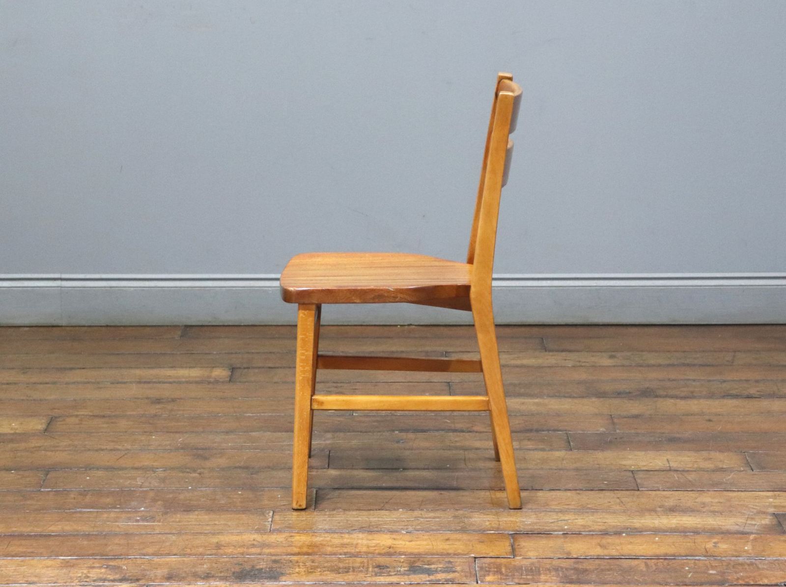 スクールチェア