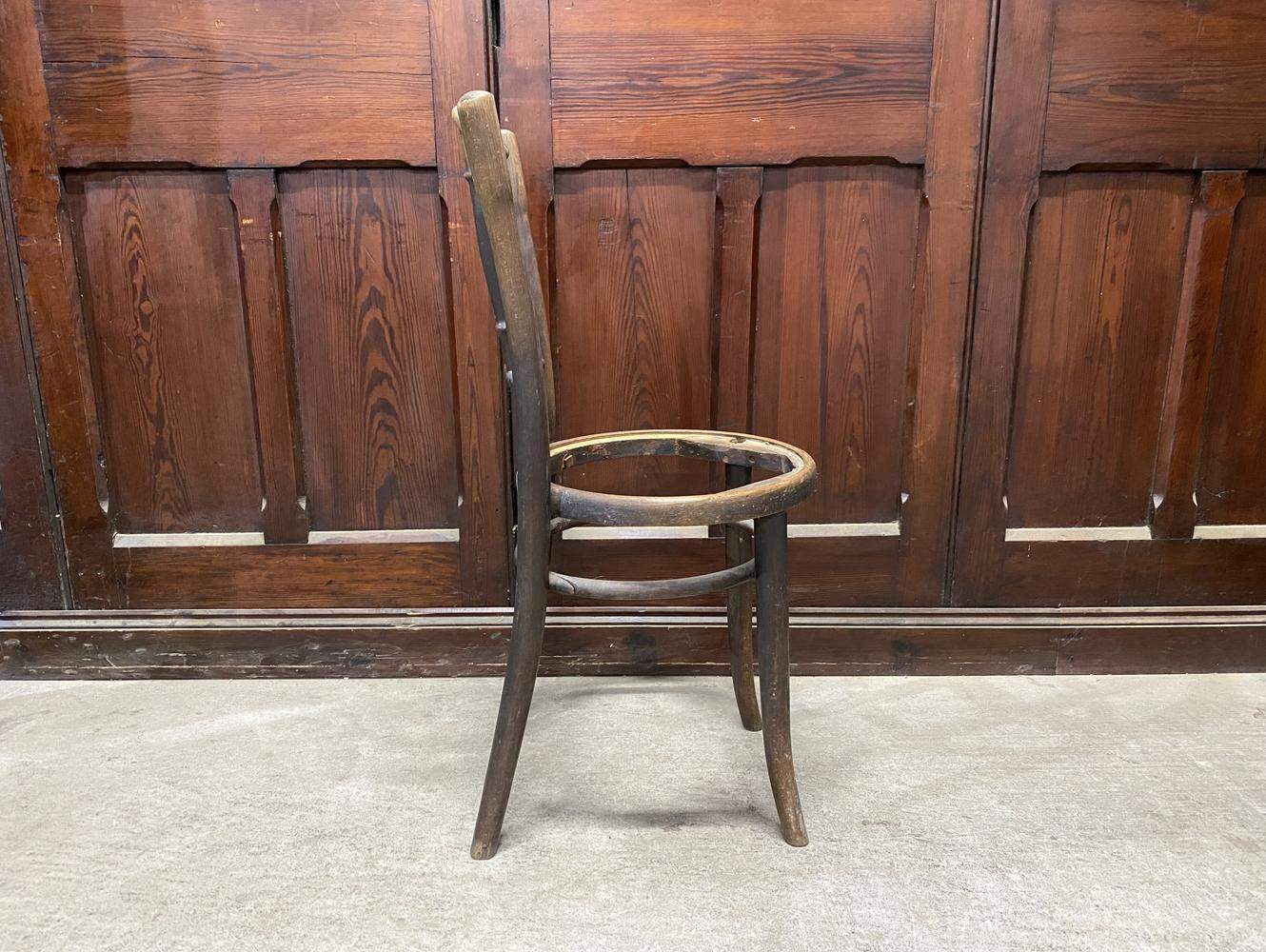 ベントウッドチェア