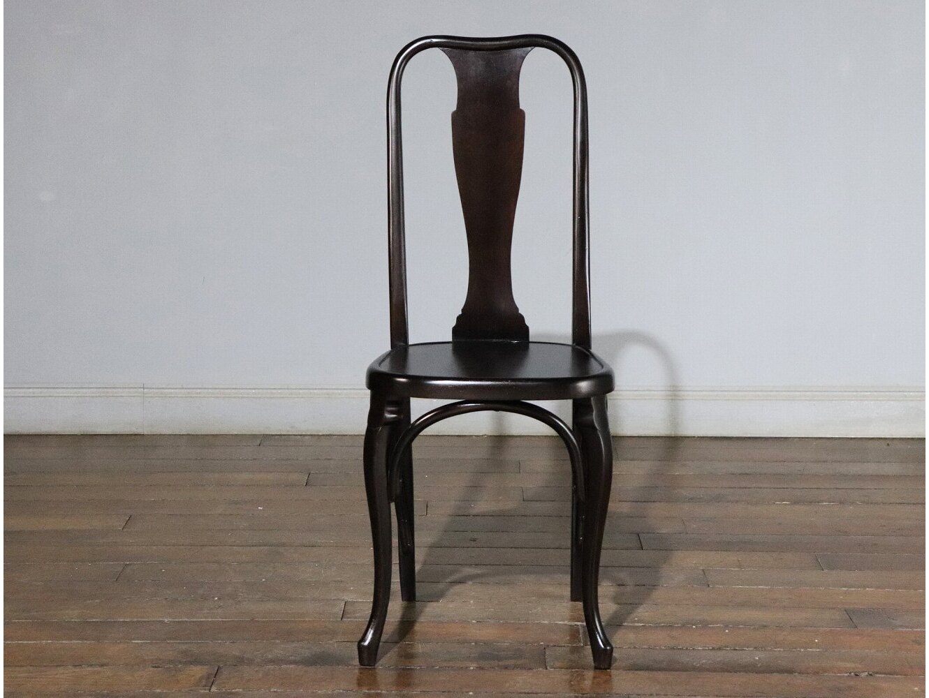 ベントウッドチェア