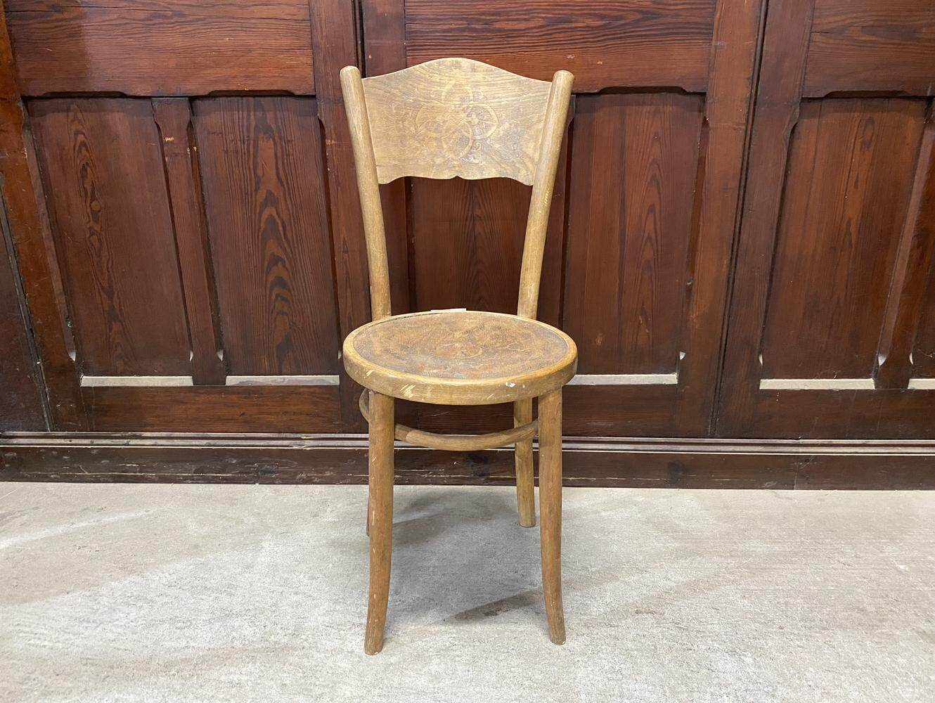 ベントウッドチェア