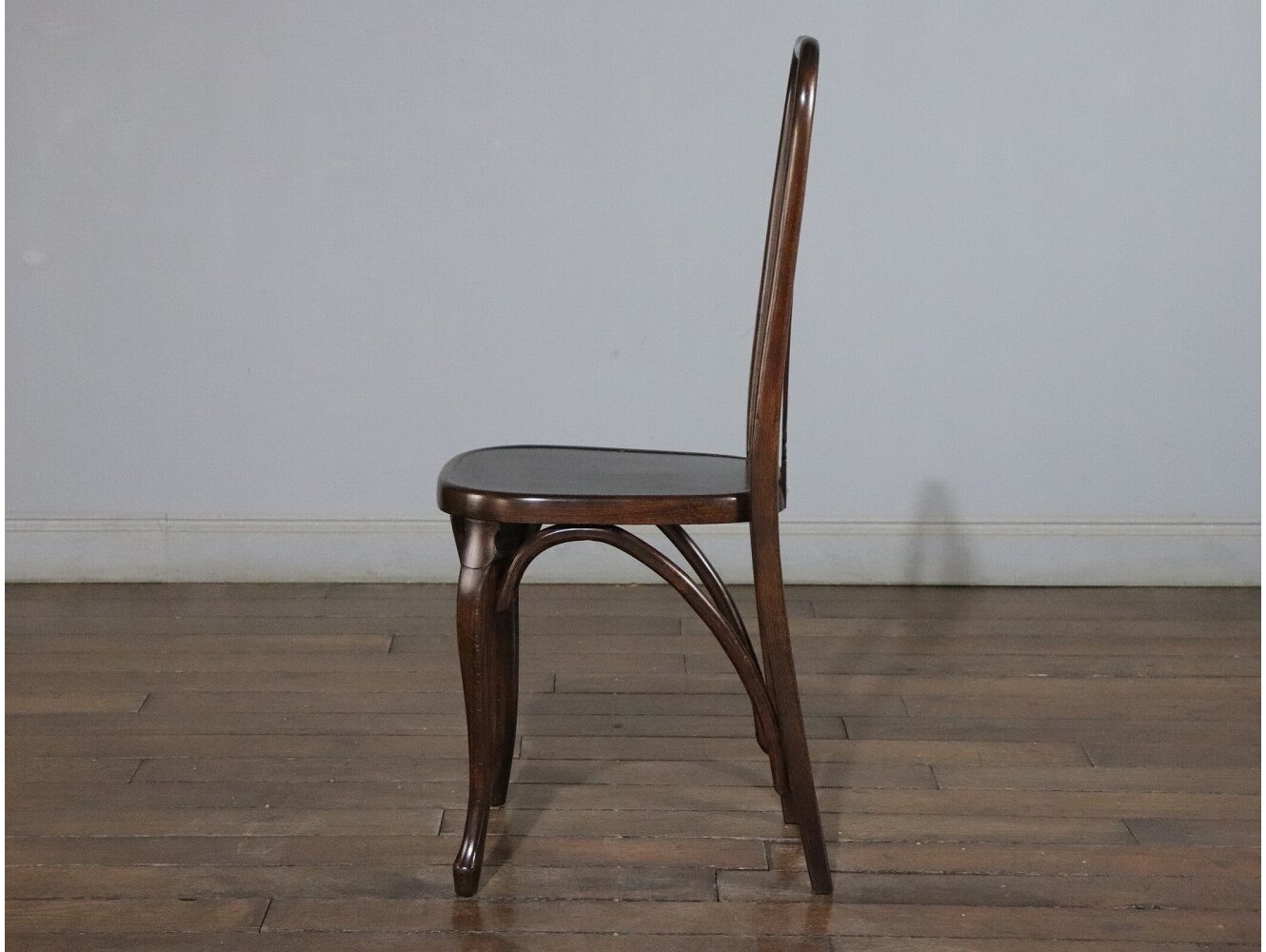 ベントウッドチェア