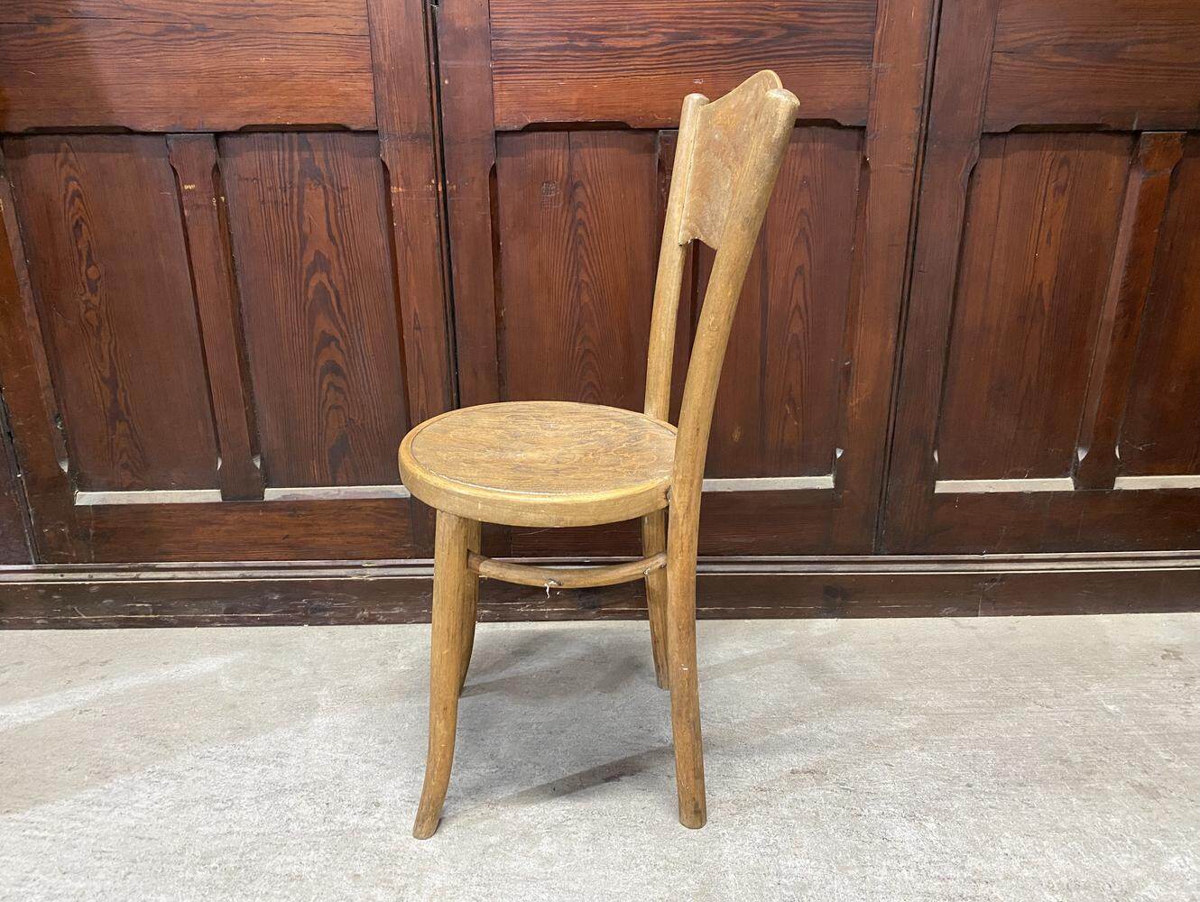 ベントウッドチェア