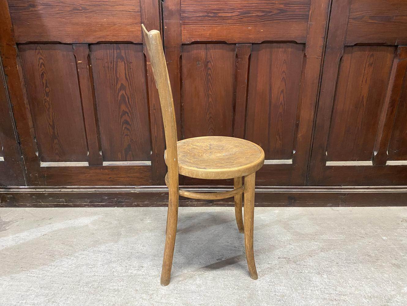 ベントウッドチェア