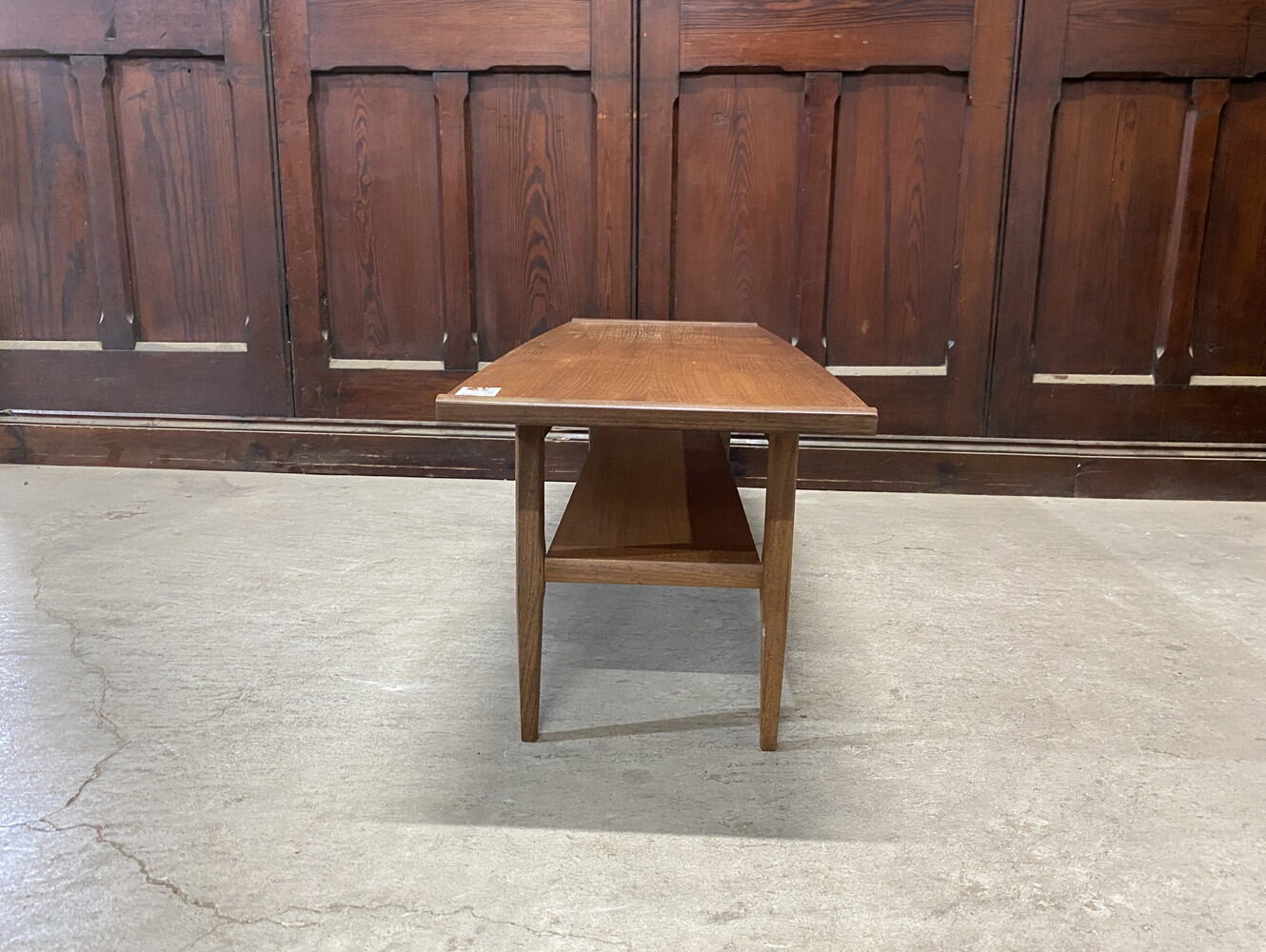 センターテーブル