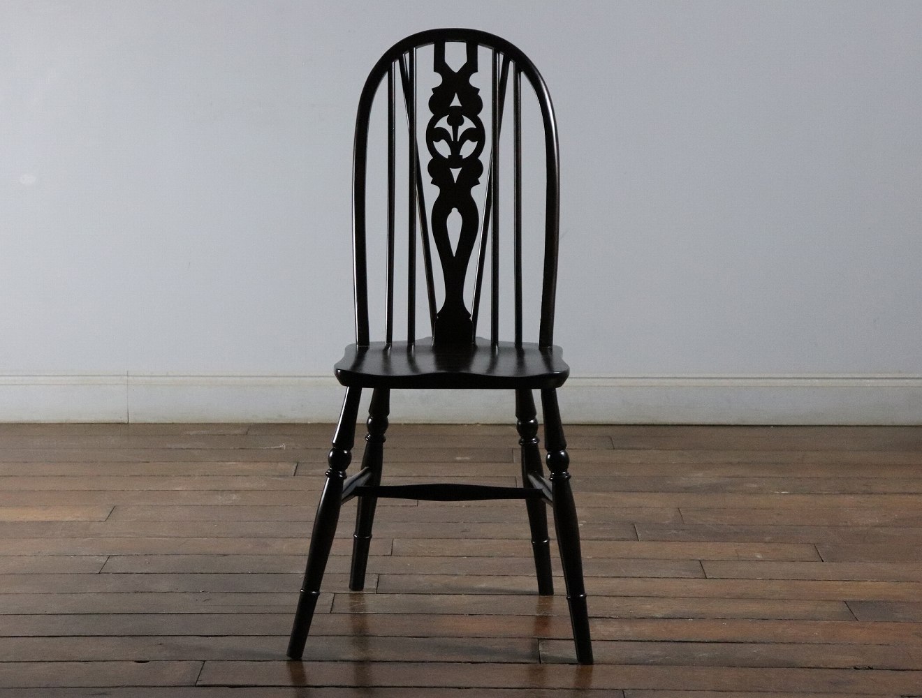 シスルバックチェア