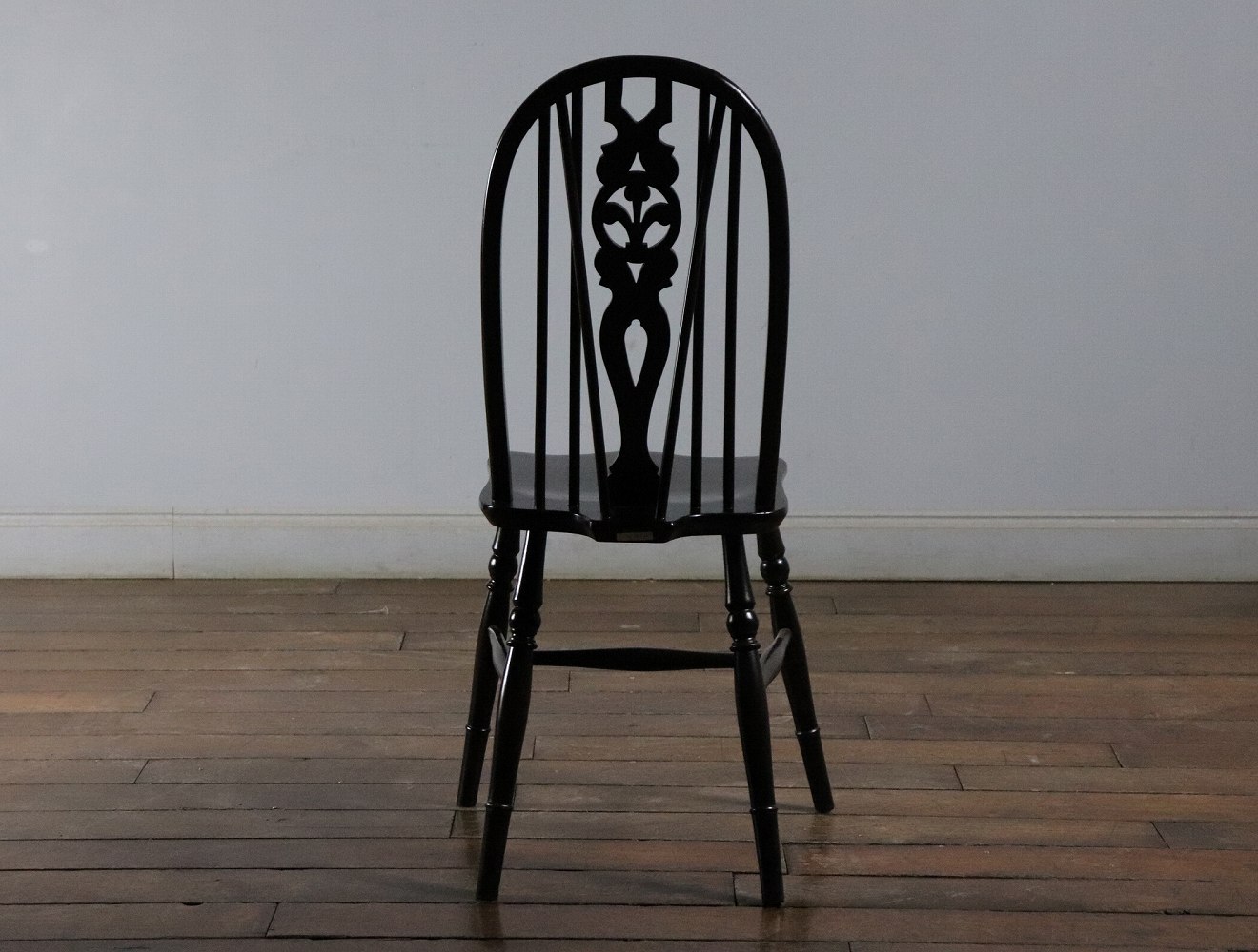 シスルバックチェア