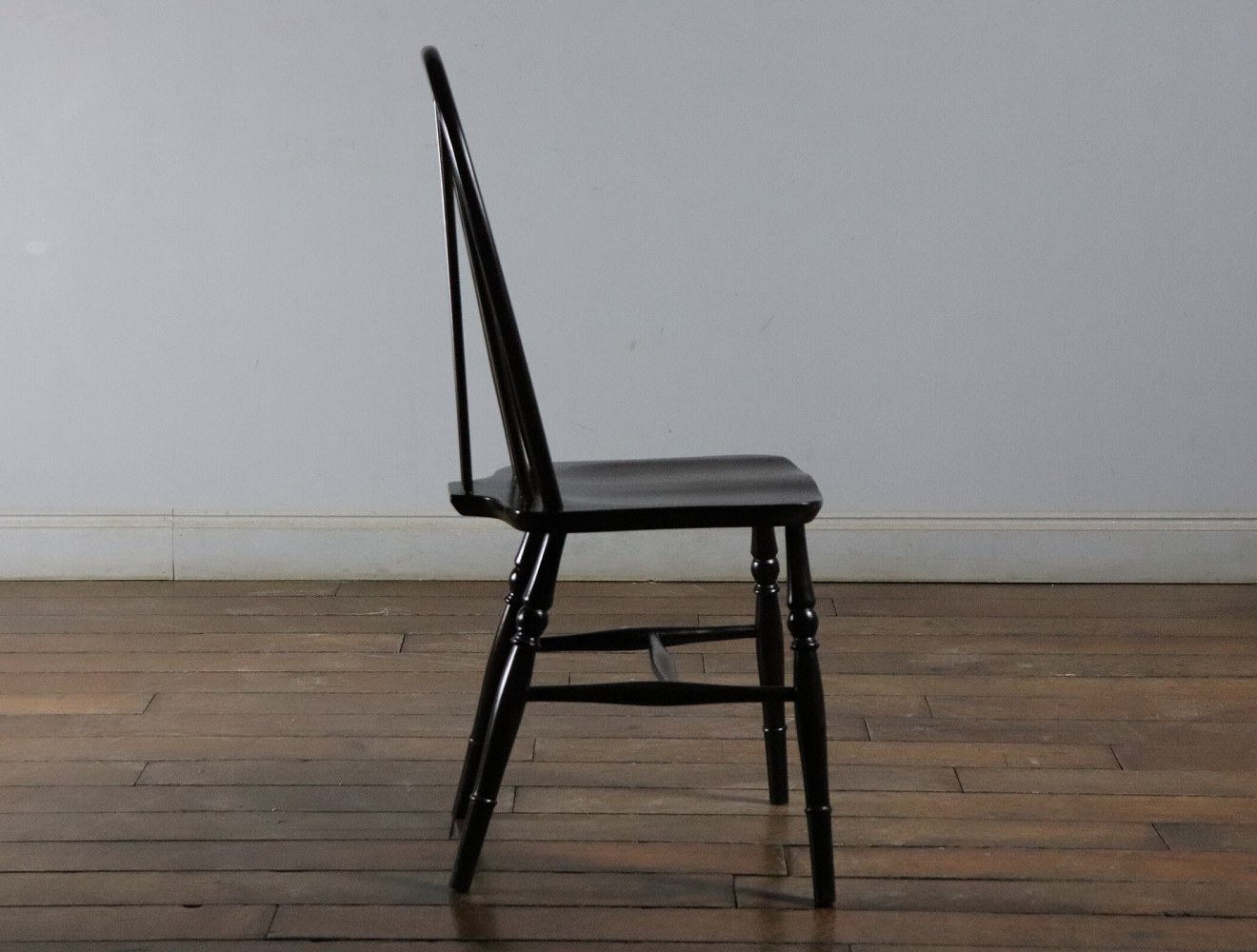 シスルバックチェア