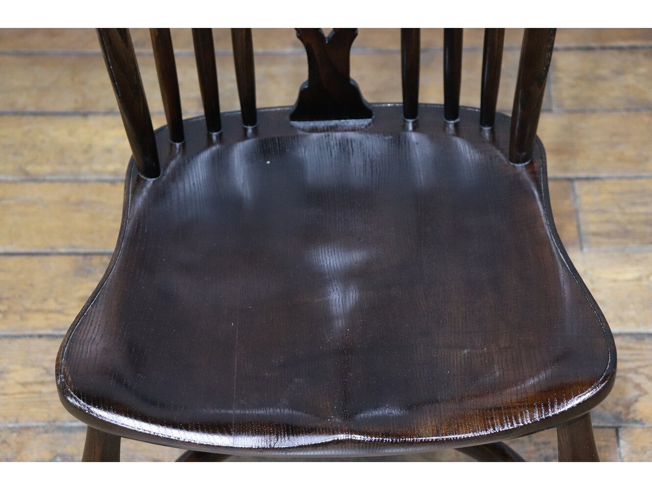 ホイールバックチェア