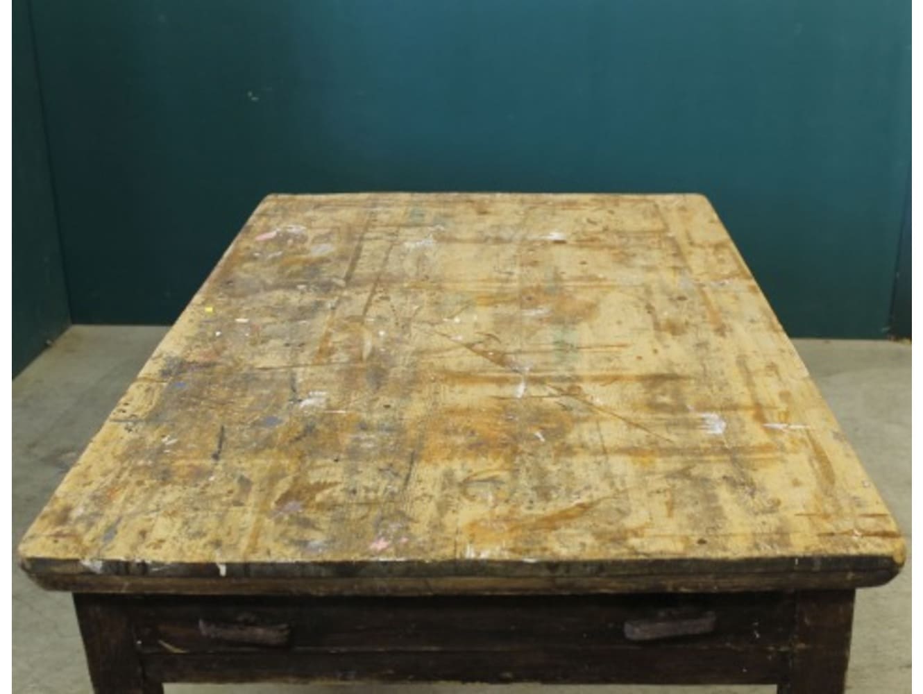 ダイニングテーブル