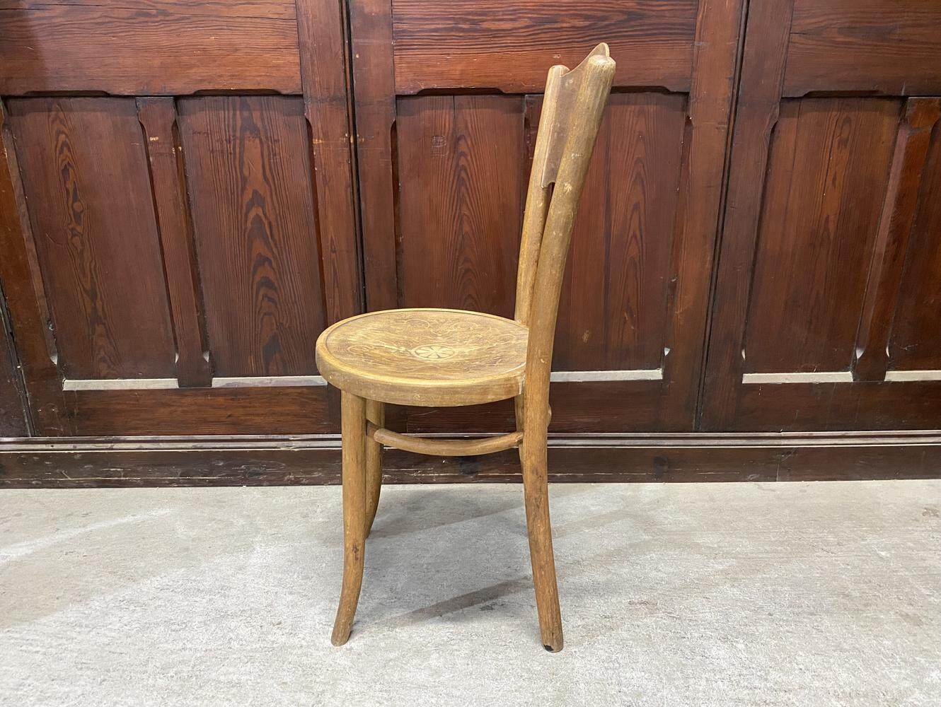 ベントウッドチェア