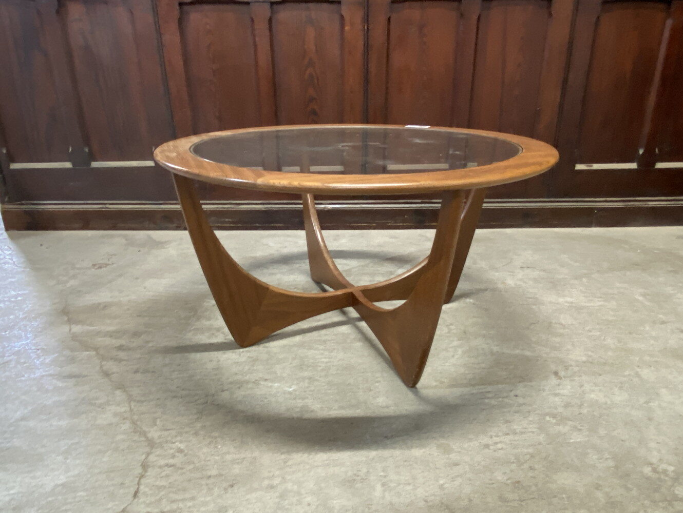 コーヒーテーブル