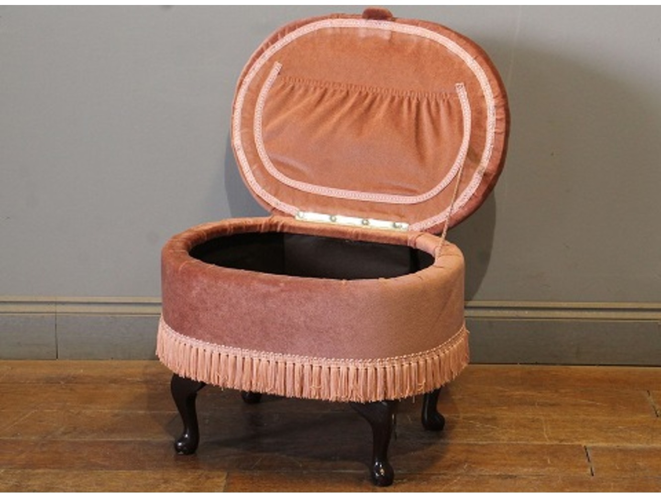 ドレススツール