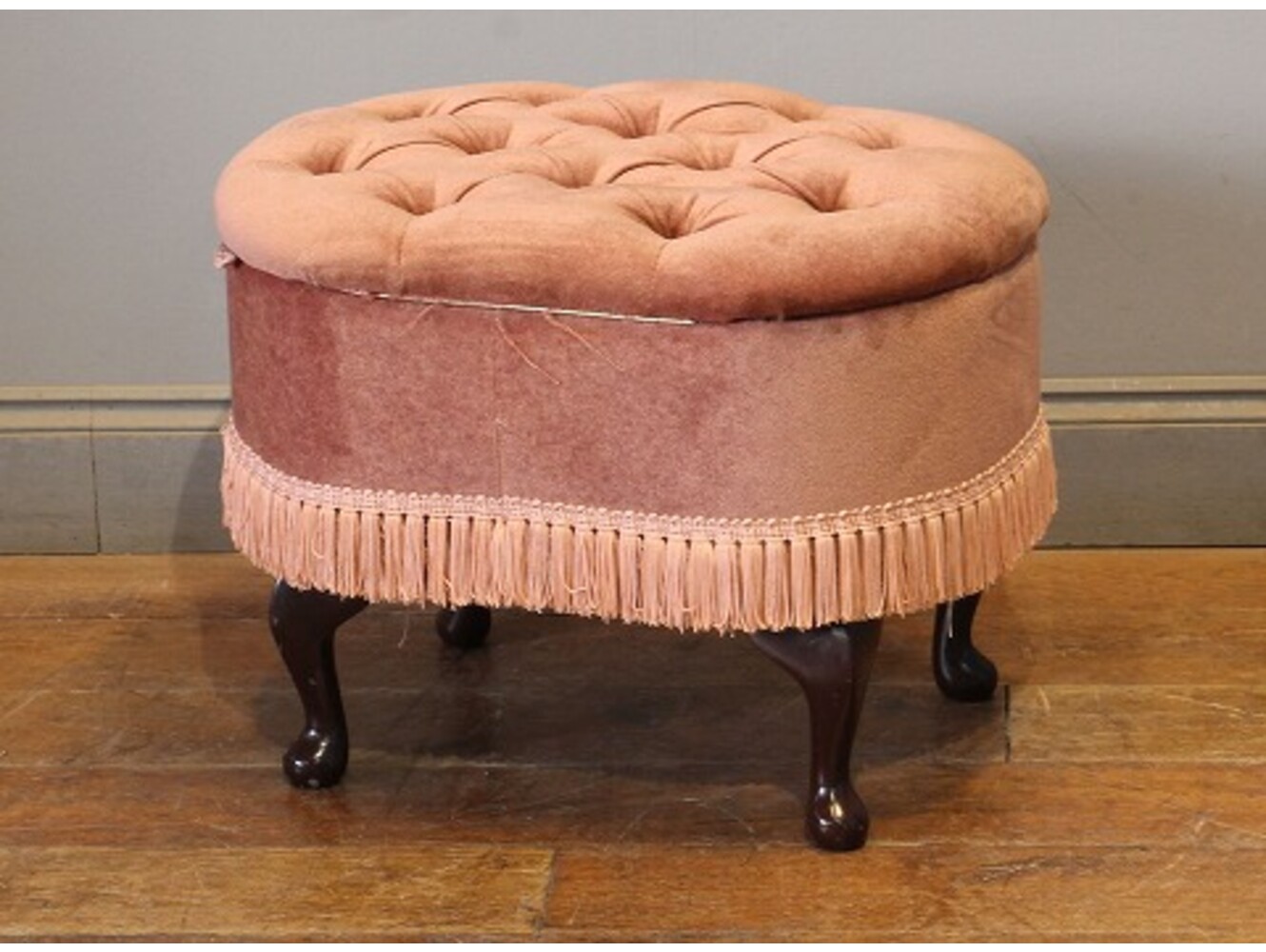 ドレススツール