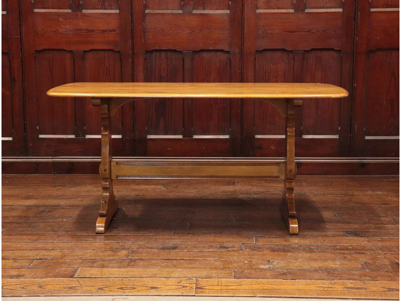 リフェクトリーテーブル ERCOL