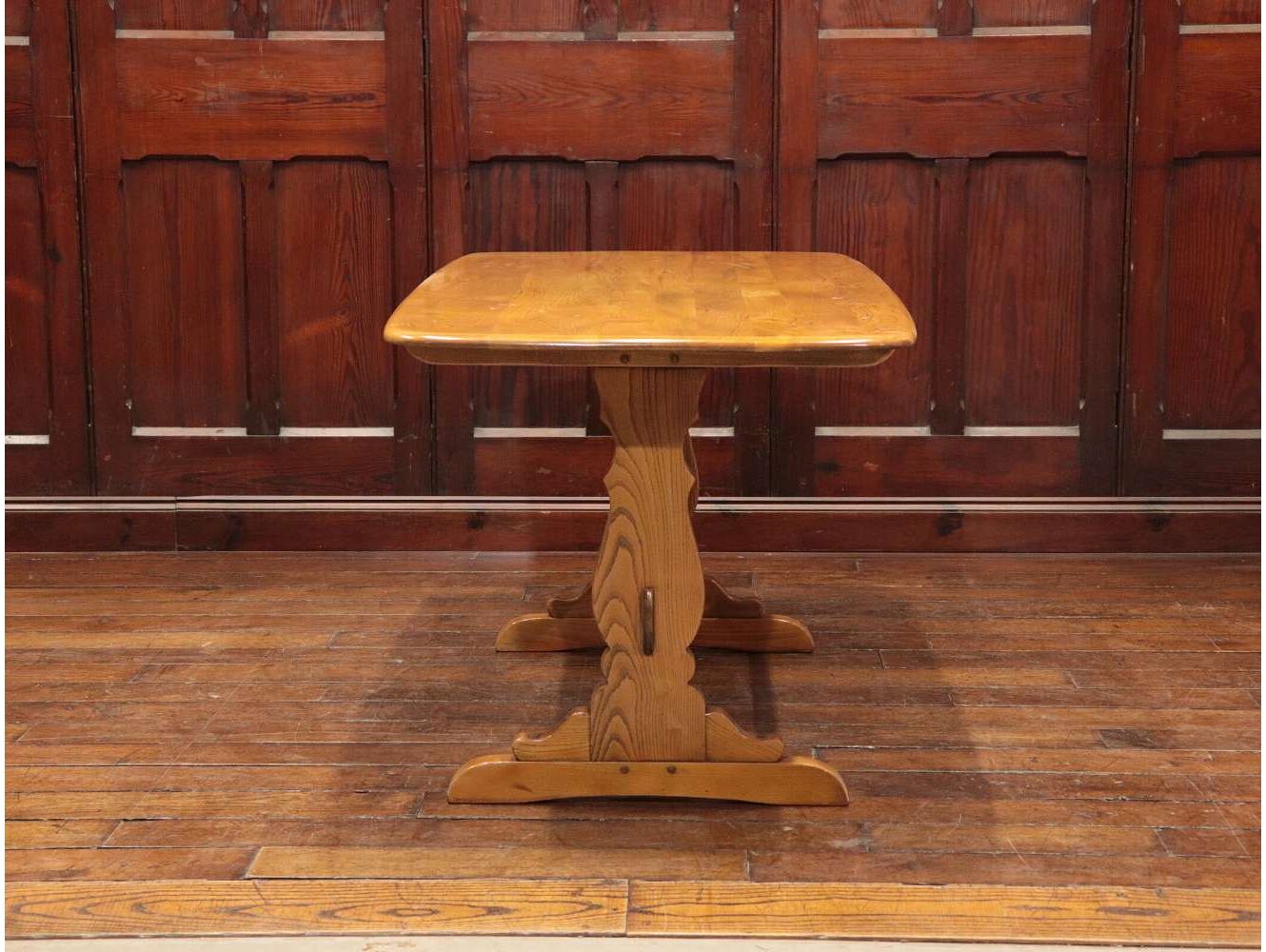 リフェクトリーテーブル ERCOL