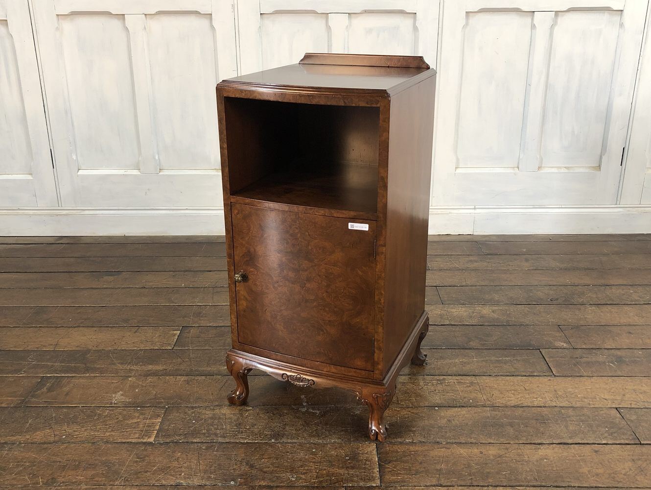 スモールキャビネット