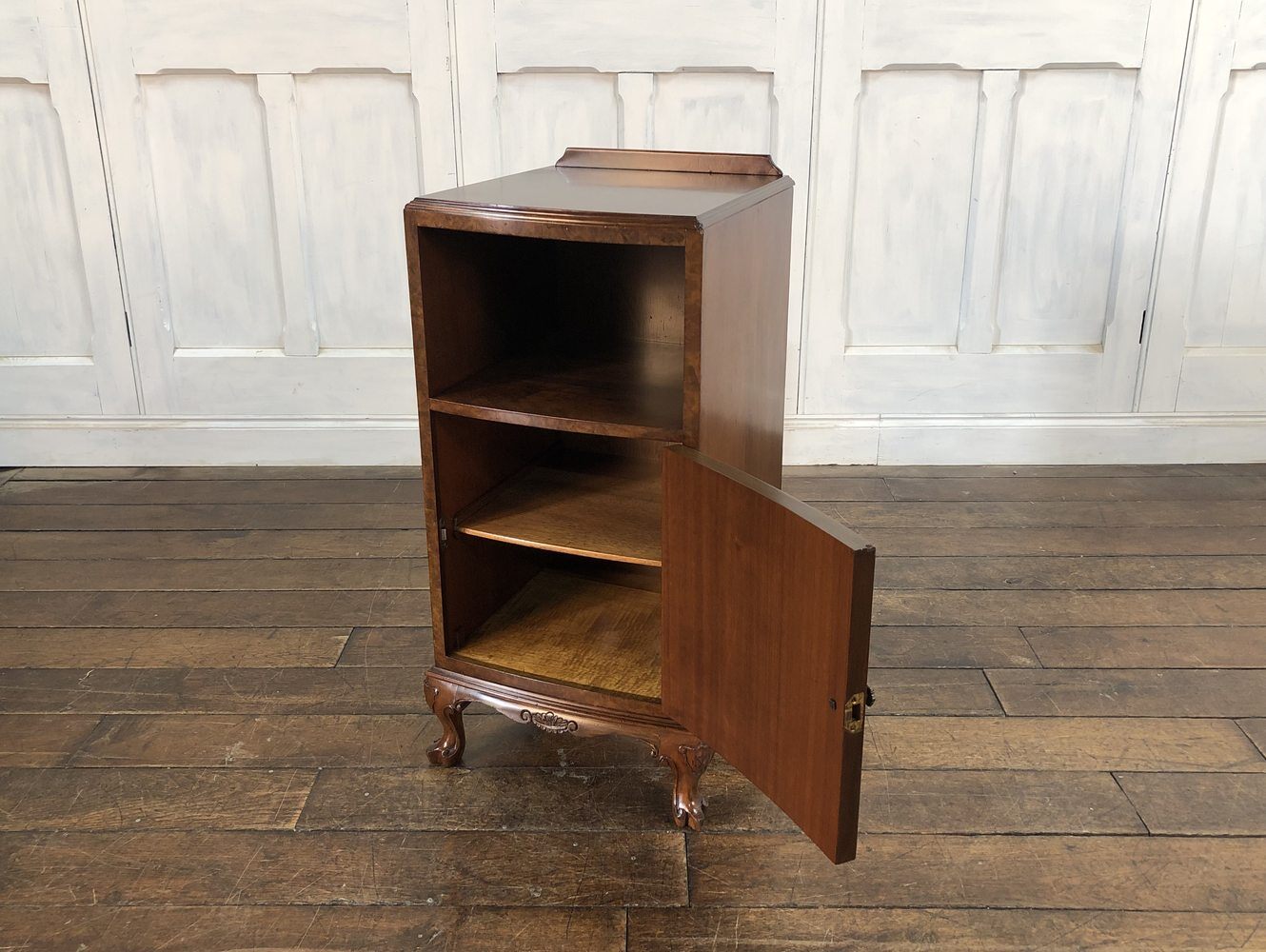 スモールキャビネット