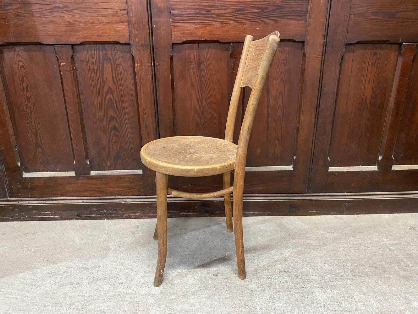 ベントウッドチェア