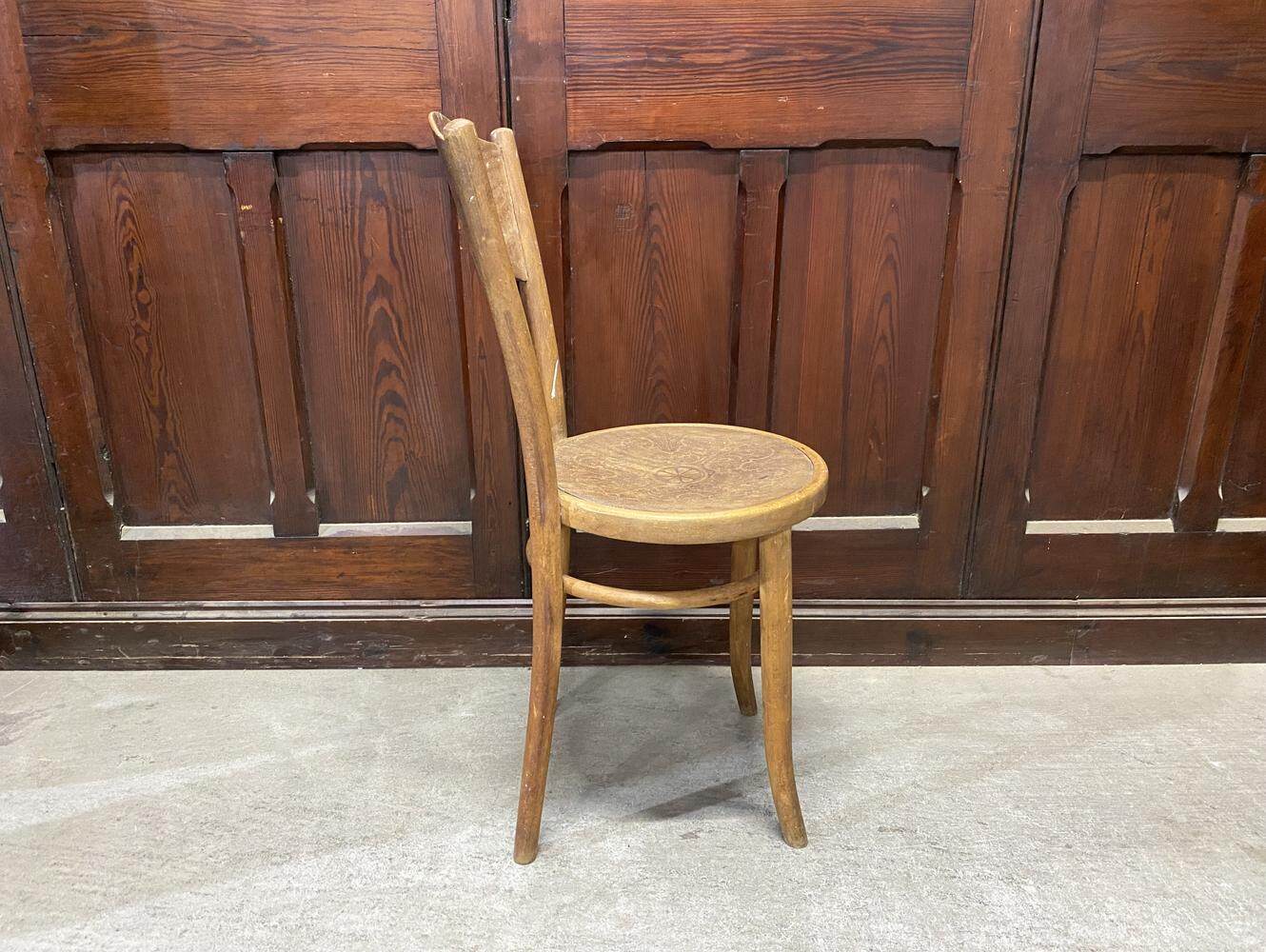 ベントウッドチェア