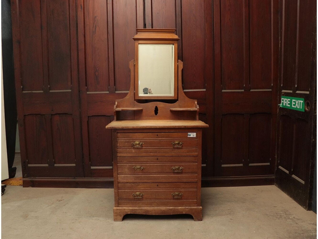 アンティーク 家具 ドレッシングチェスト 1910年頃 イギリス 英国 113A コンパクトで実用的なドレッシングチェスト【世界基準の品質】英国