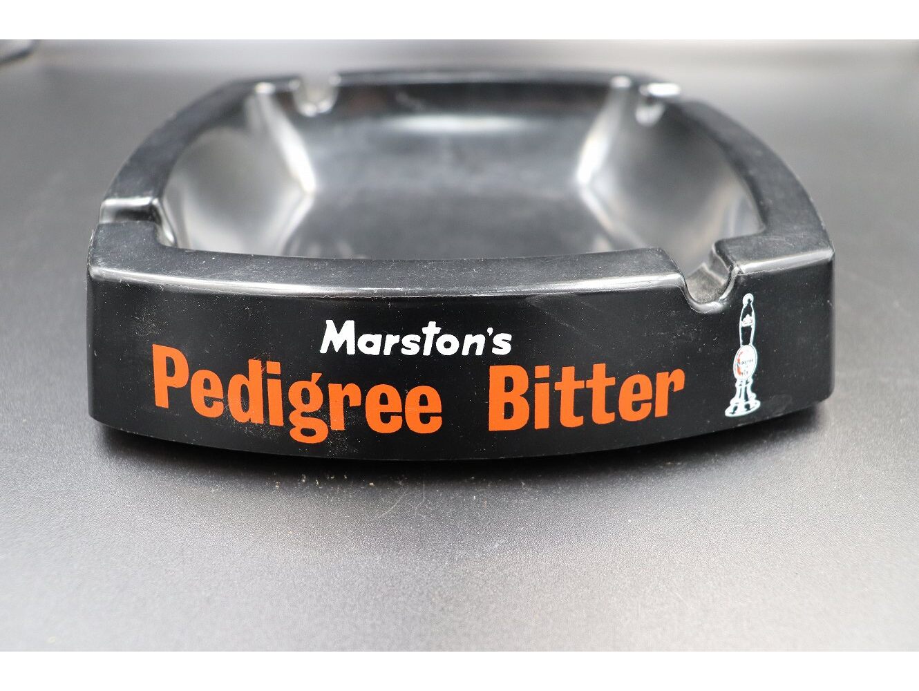 アッシュトレイ