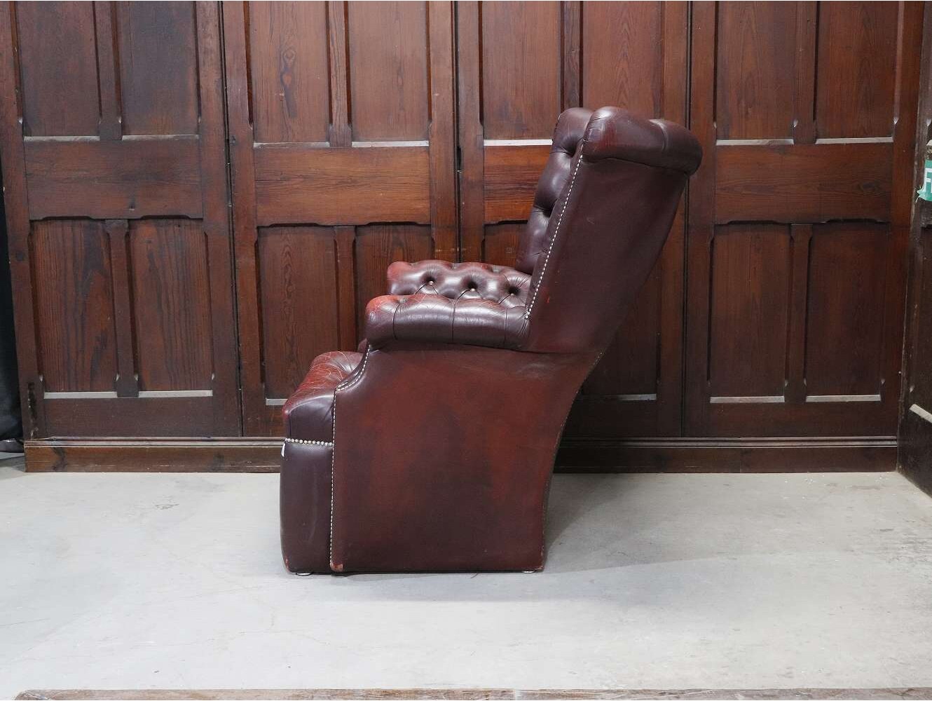 チェスターフィールドソファ