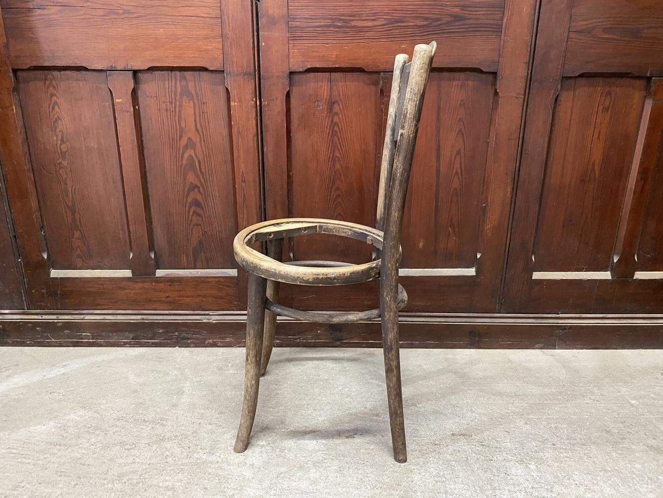 ベントウッドチェア