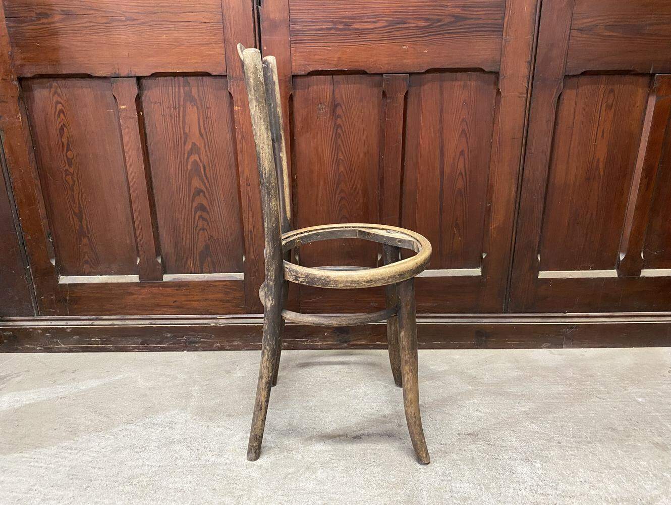 ベントウッドチェア