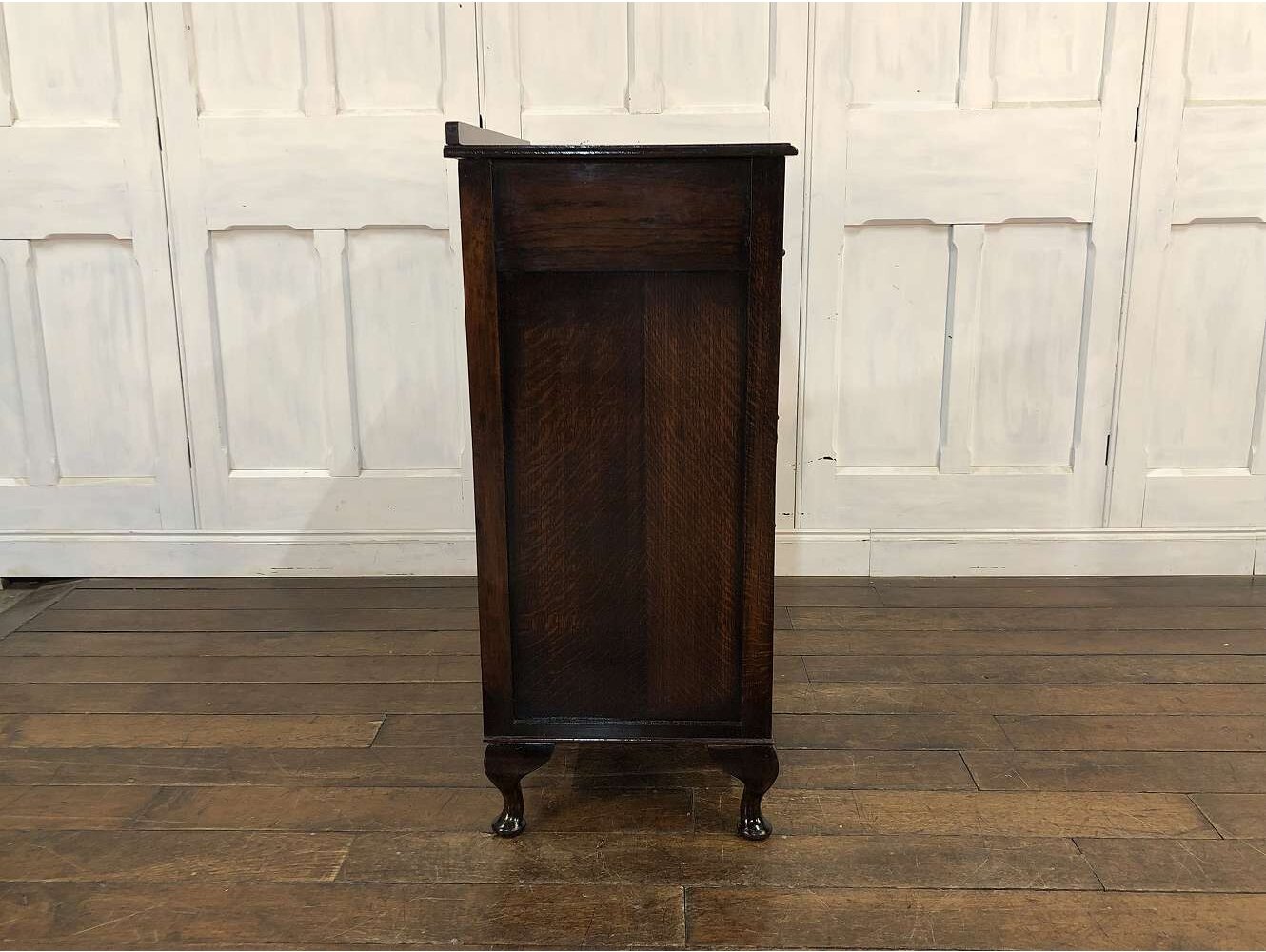 バチェラーチェスト