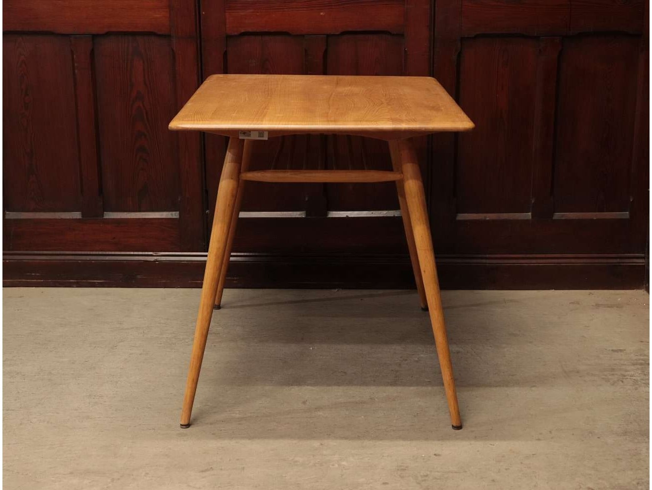 ダイニングテーブル ERCOL