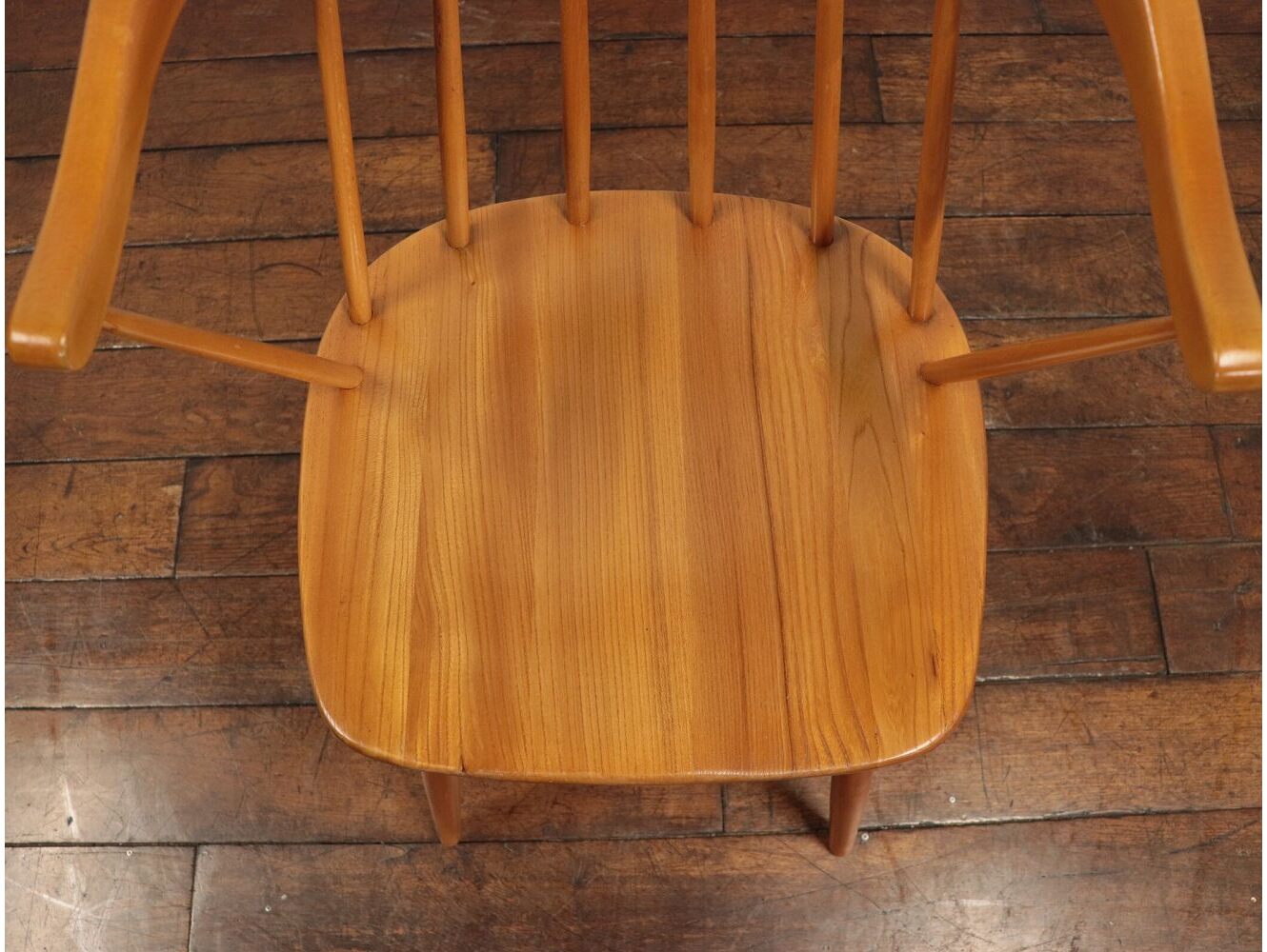 カウホーンチェア