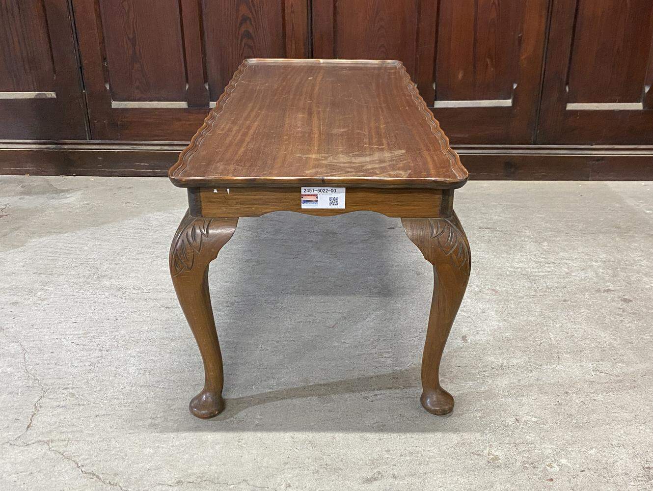 センターテーブル