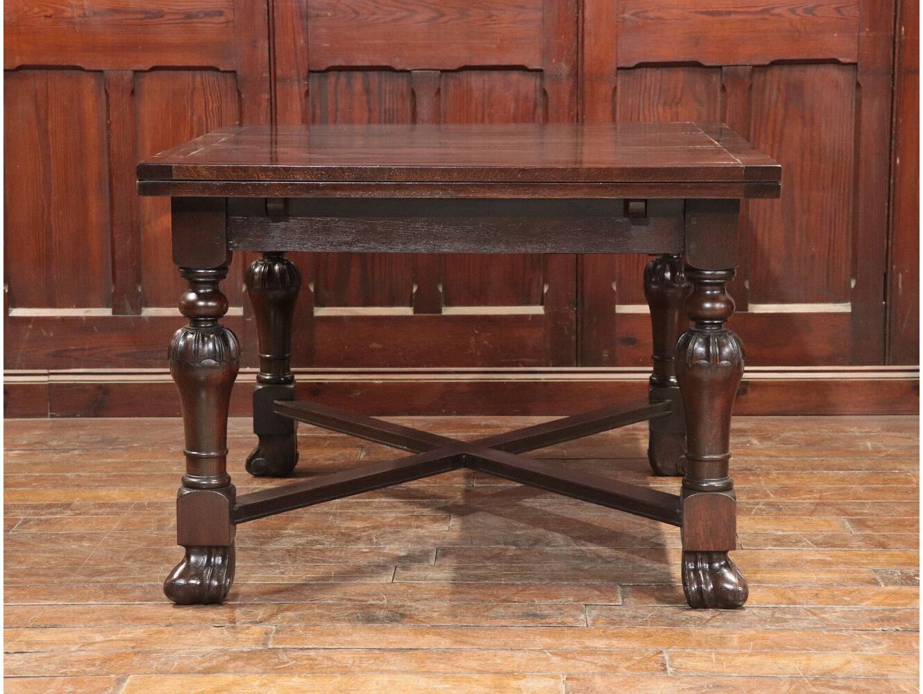 ドローリーフテーブル