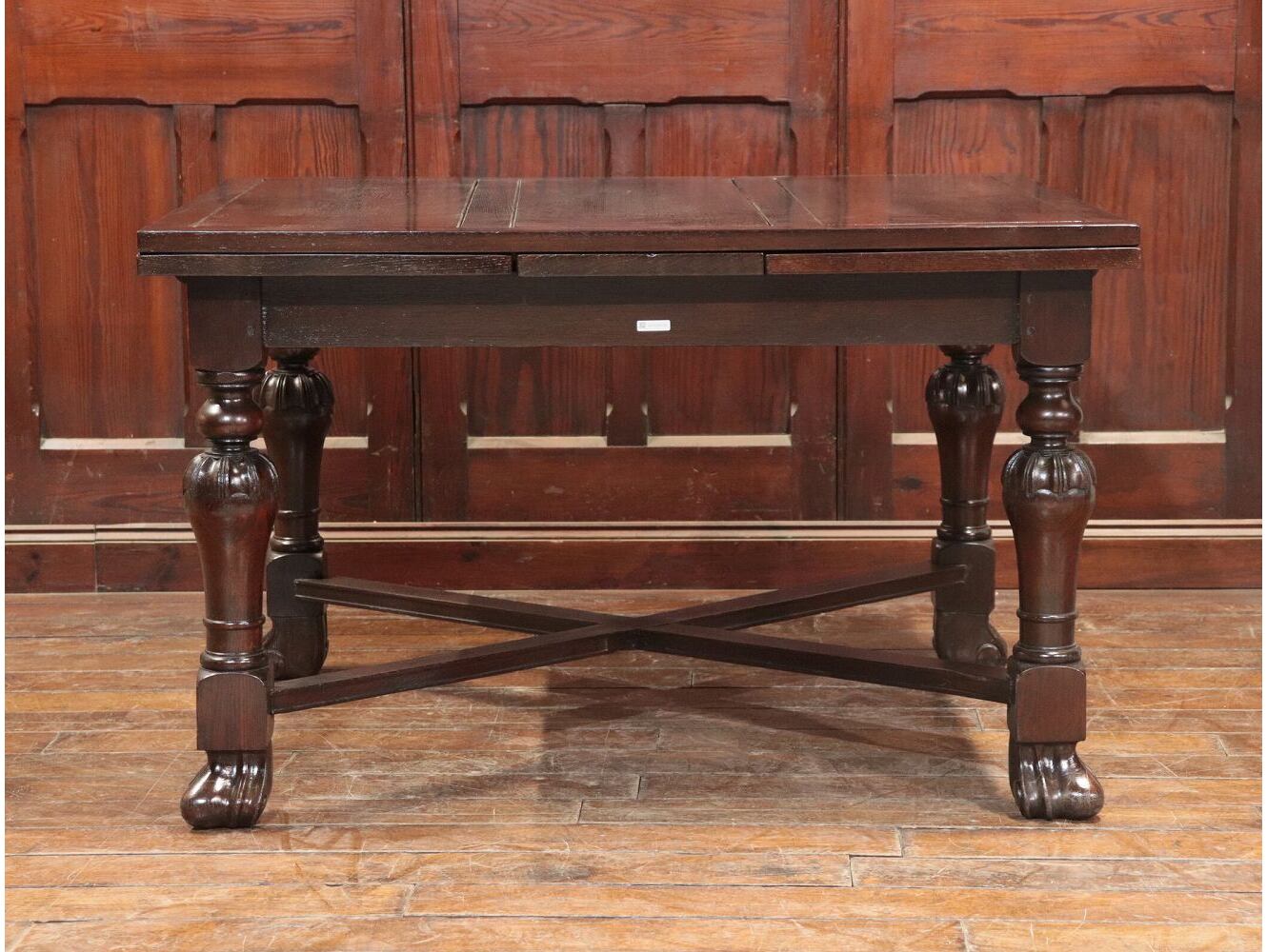 ドローリーフテーブル