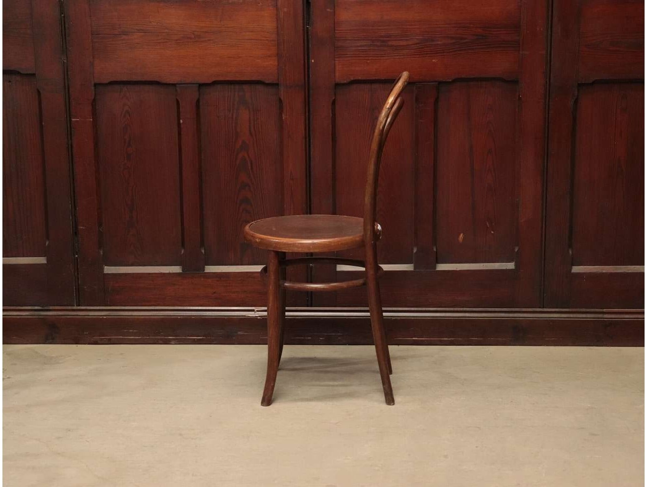 ベントウッドチェア FISCHEL