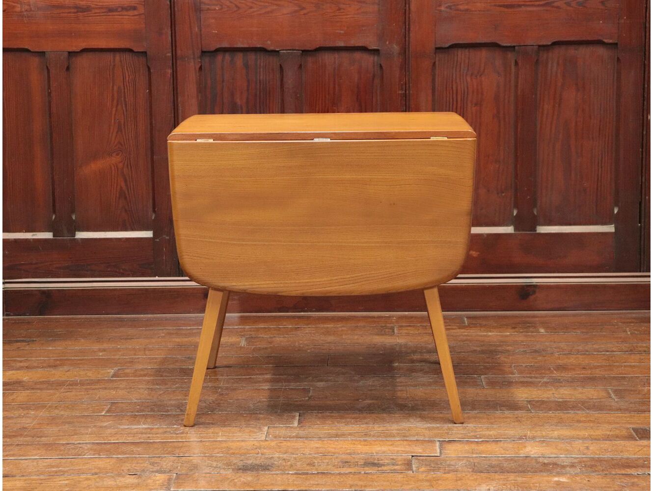 バタフライテーブル ERCOL