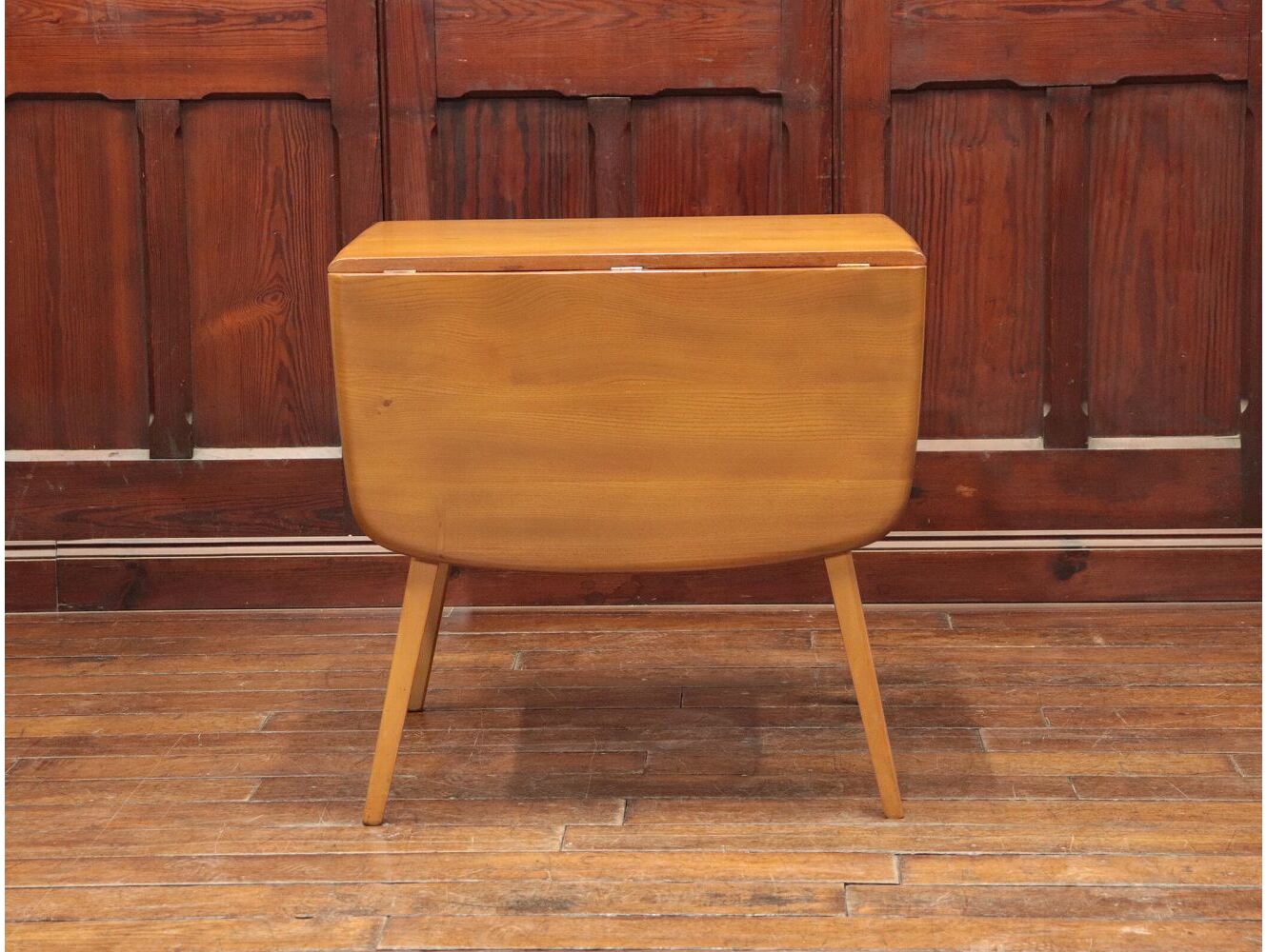 バタフライテーブル ERCOL