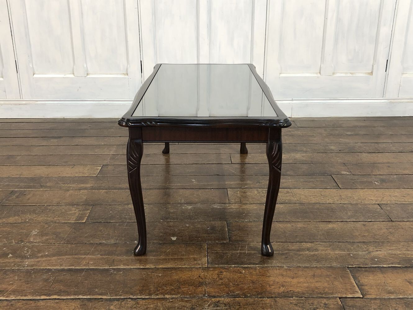 センターテーブル