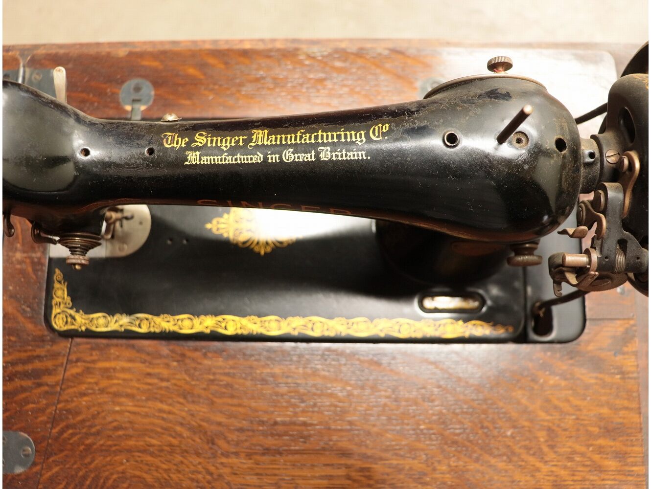 ミシンテーブル