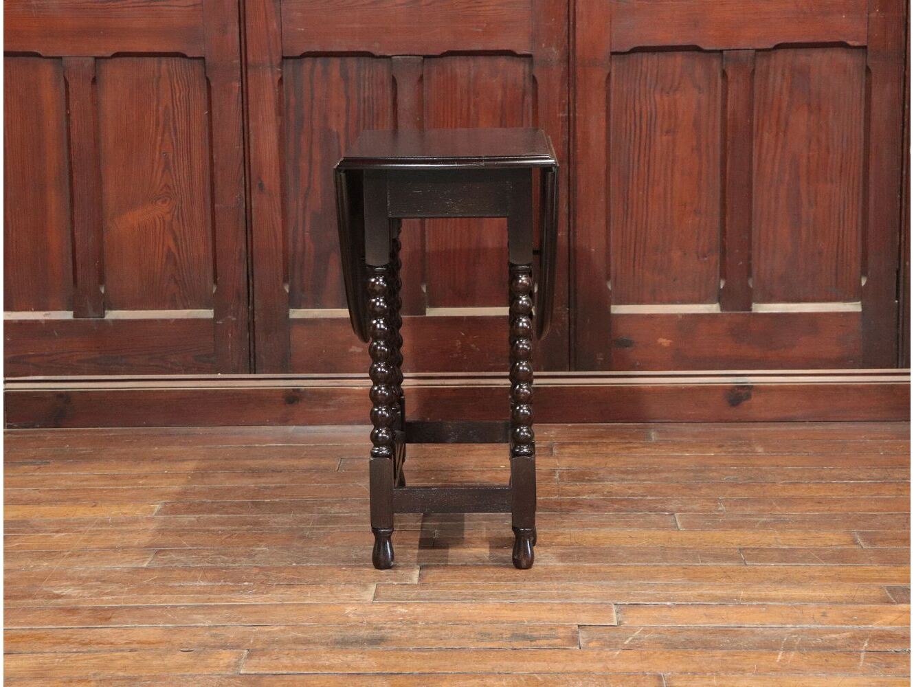 ゲートレッグテーブル