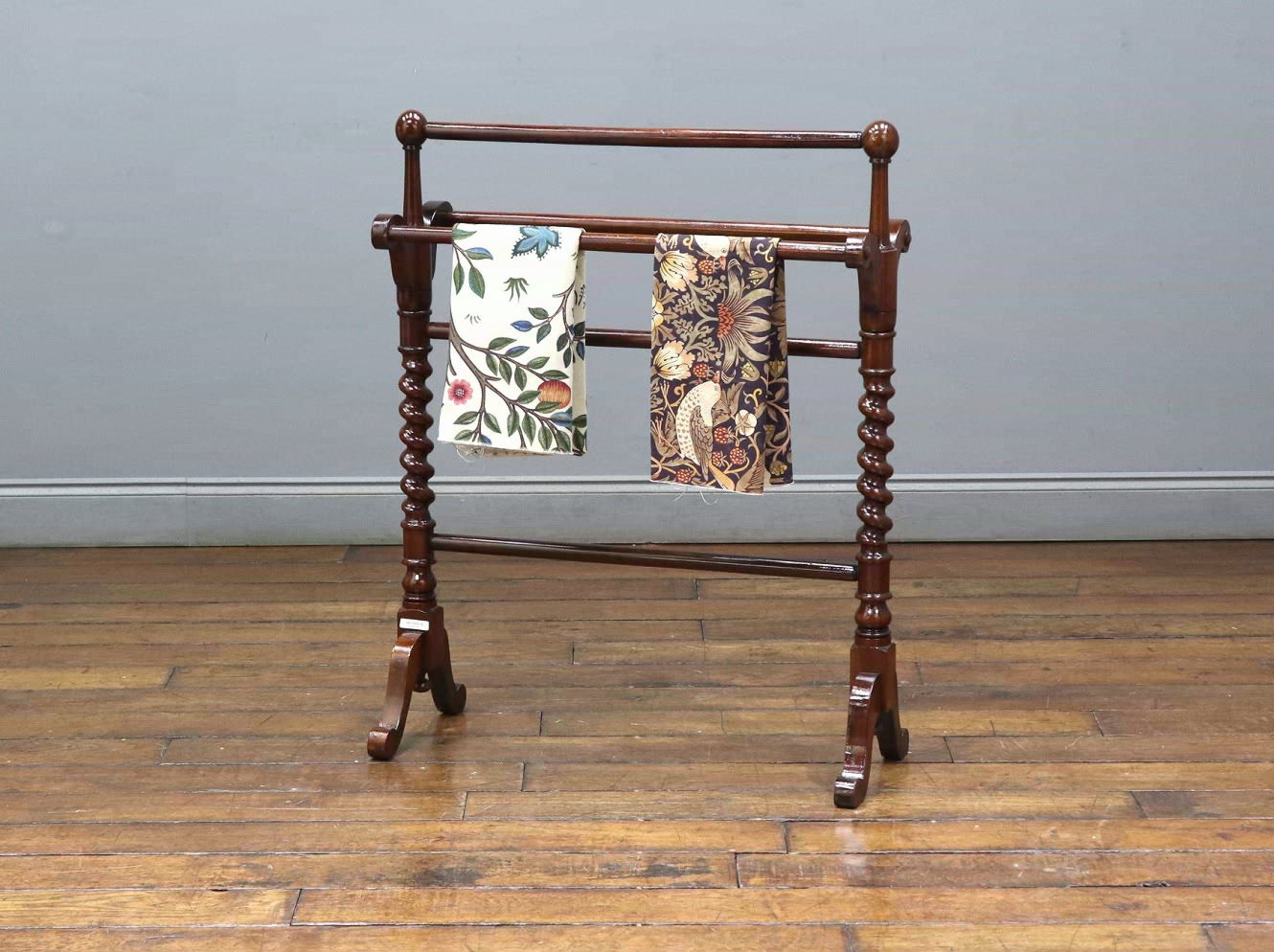 イギリスタオルハンガー　英国タオルハンガー　イギリス家具　アンティーク家具 タオルハンガー | アンティーク家具,小型家具他 | イギリス