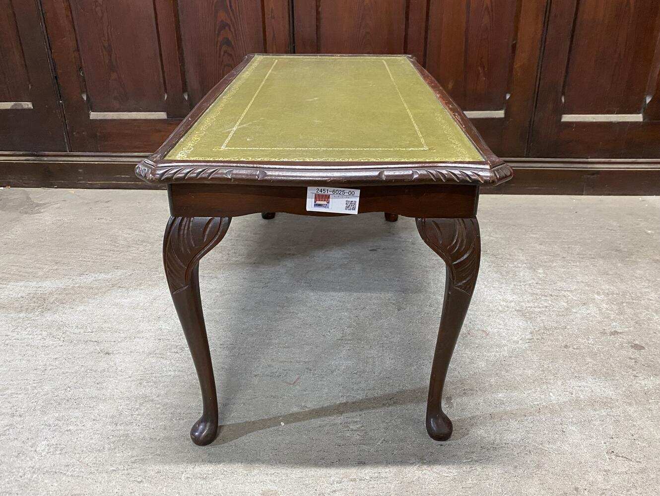 センターテーブル