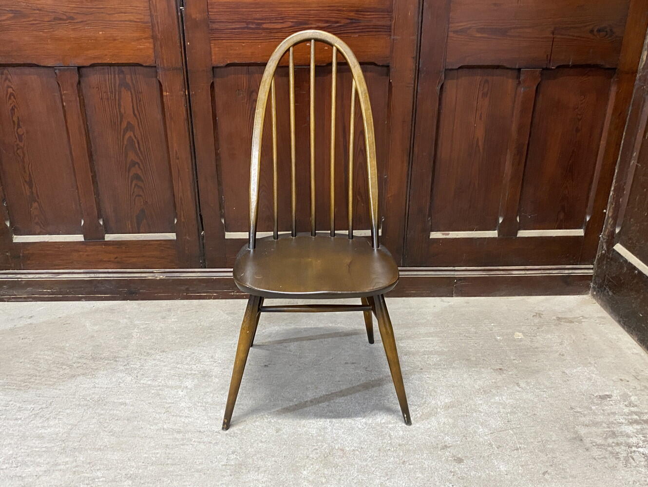クエーカーチェア ERCOL