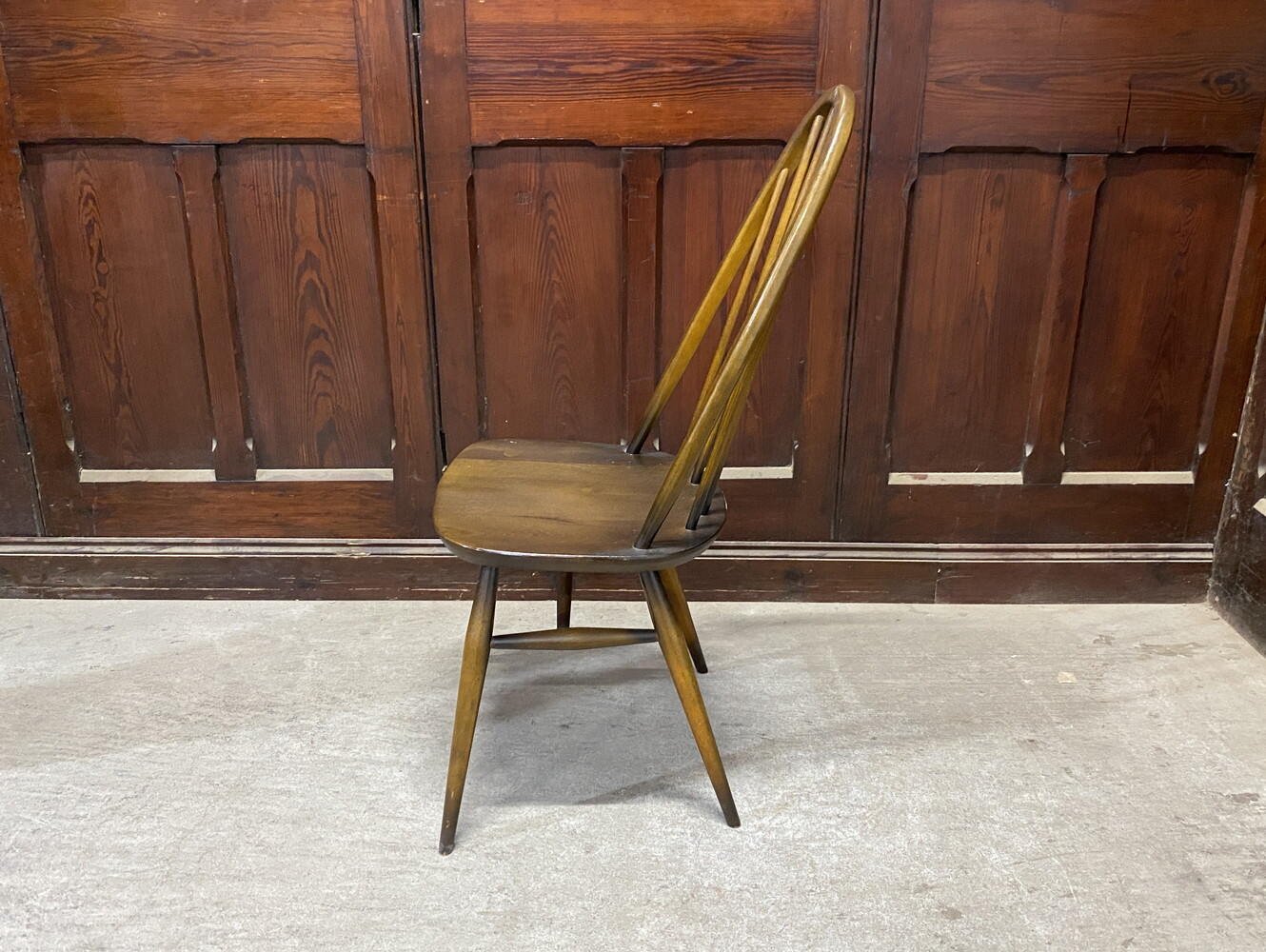 クエーカーチェア ERCOL